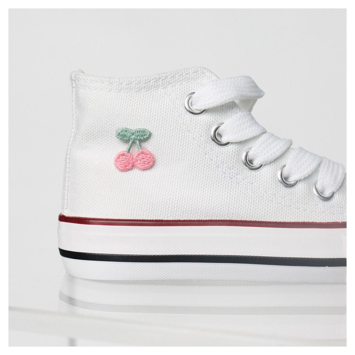 HIGH CANVAS SNEAKERS (GRATIS te personaliseren naar wens)