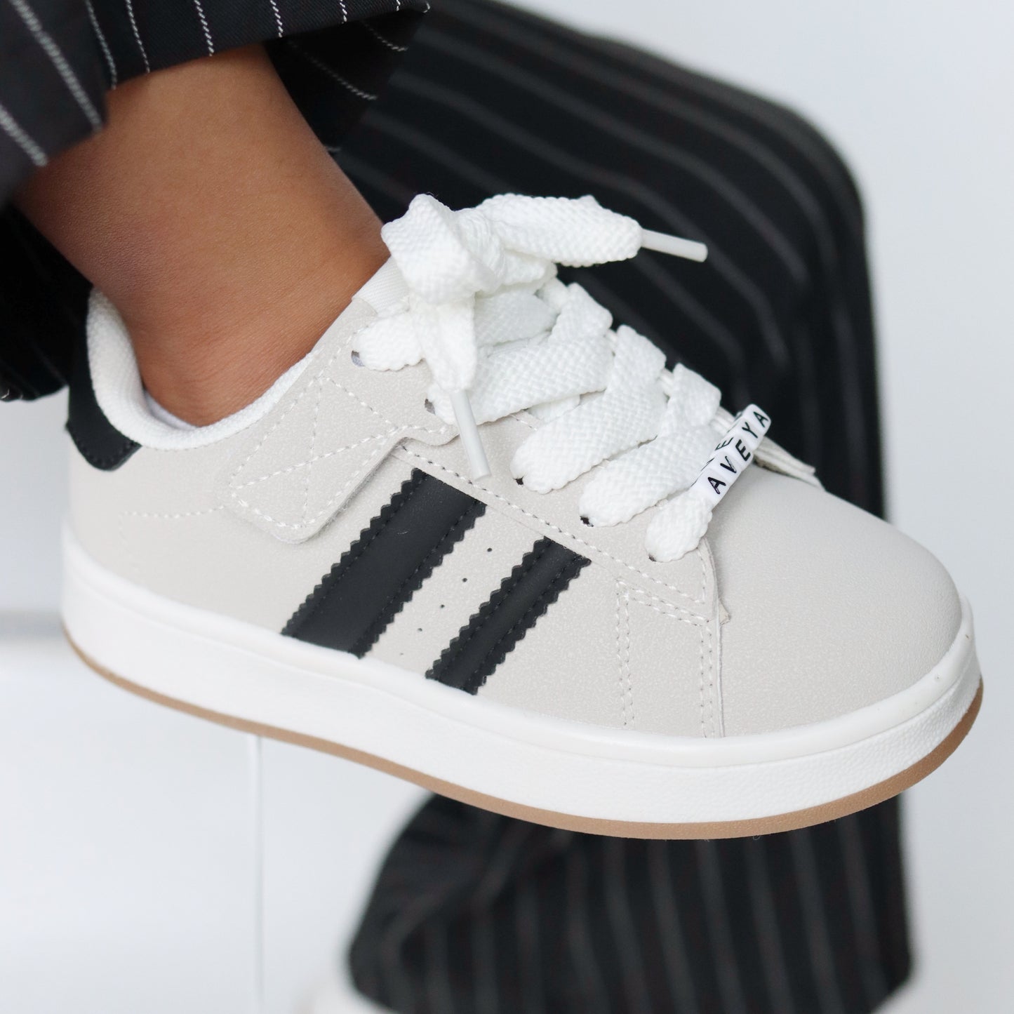 SNEAKER UNISEX BASIC GRIJS/ZWART