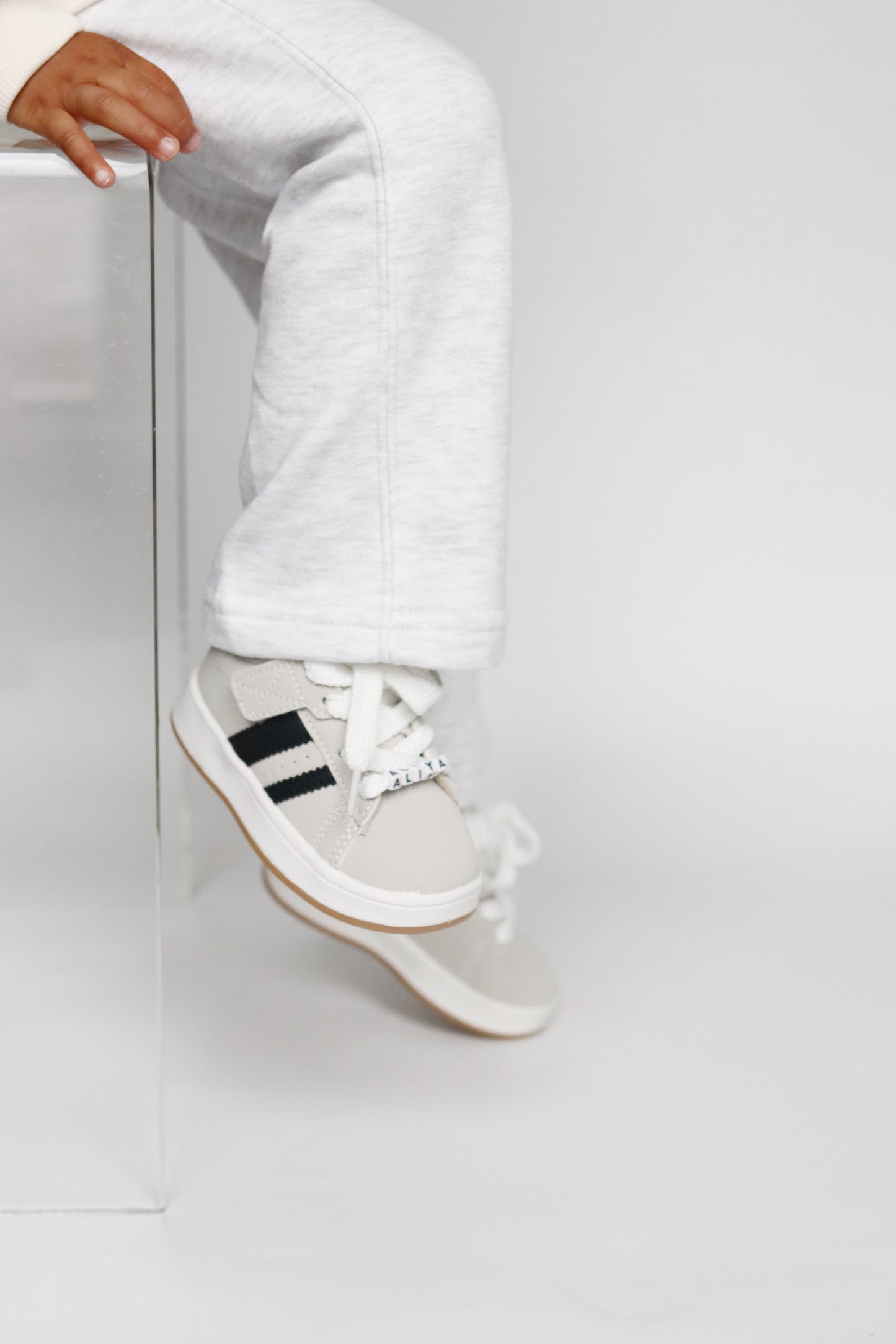 SNEAKER UNISEX BASIC GRIJS/ZWART
