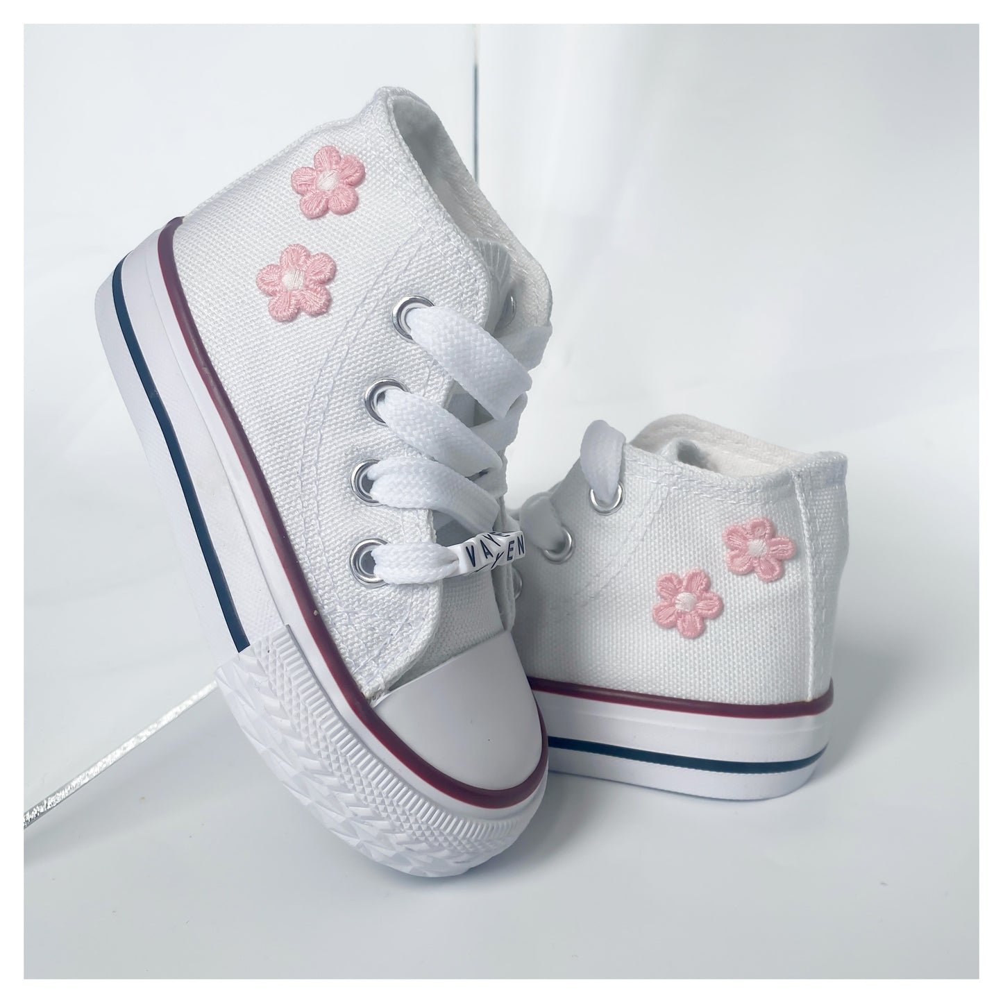 HIGH CANVAS SNEAKERS (GRATIS te personaliseren naar wens)