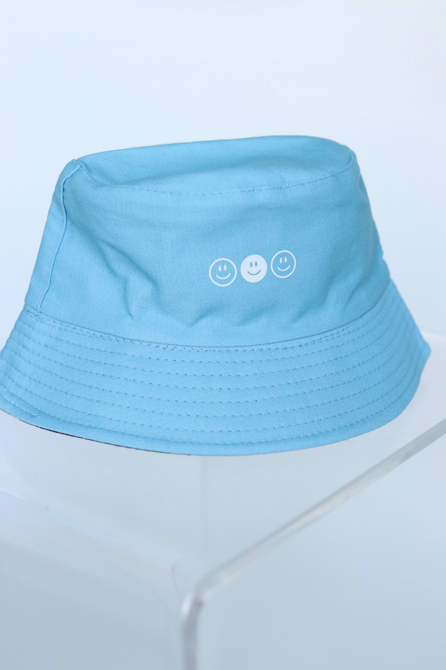BUCKET HAT - SKY BLUE
