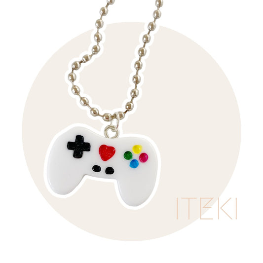 Sneaker chain game controller wit